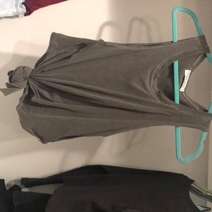 Tank top with a knot